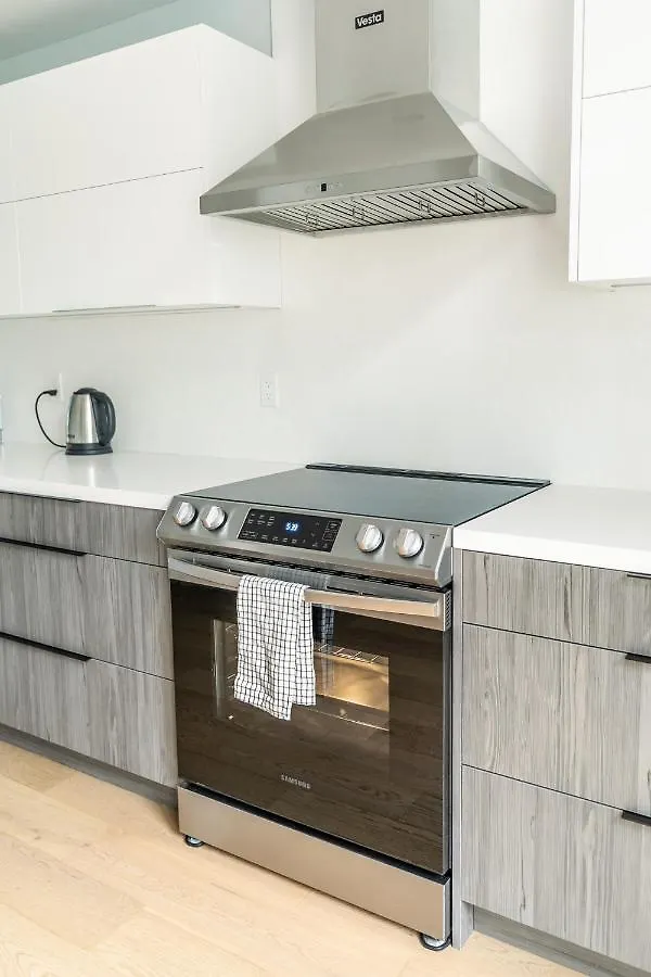 Apartman Fancy Downtown House With Hot Tub & Bbq By Globalstay Toronto Kanada